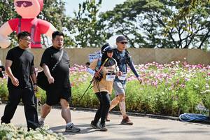 BIB: 
                            <button type="button" onclick="openModal(27797719)" class="btn btn-primary btn-sm float-right btn-popup" data-toggle="modal" data-target=".modal-high-quality">
                        <i class="fas fa-shopping-cart"></i> Add to Cart
                    </button>
                                            <button type="button" onclick="isThisMe(27797719, true)" class="btn btn-success btn-sm float-right btn-popup btn-isme hidden" data-toggle="tooltip" data-placement="bottom" title="นี่คือรูปของคุณใช่ไหม คลิกที่นี่เพื่อเอาเข้าอัลบั้ม">
                        <i class="fas fa-plus"></i> Add to album
                    </button>
                    <button type="button" onclick="isThisMe(27797719, false)" class="btn btn-warning btn-sm float-right btn-popup btn-isnotme hidden">
                        <i class="fas fa-ban"></i> Remove from album
                    </button>